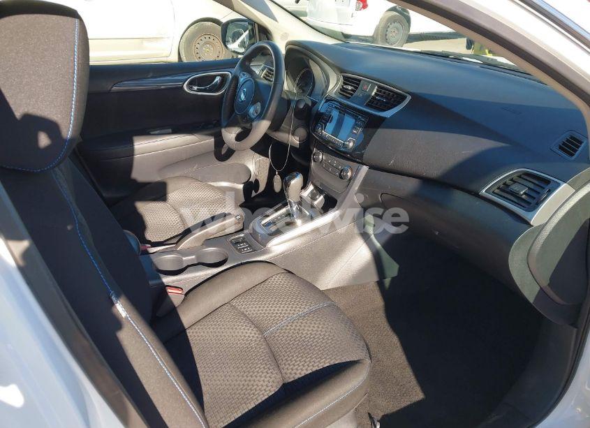 Photo 5 of 2017 Nissan Sentra SR (VIN 3N1AB7AP9HY259285)