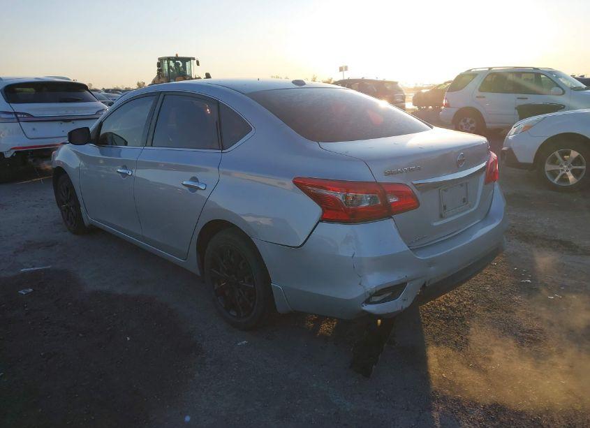 Photo 3 of 2017 Nissan Sentra SV (VIN 3N1AB7AP9HY260145)