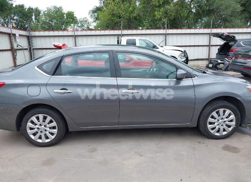 Photo 13 of 2017 Nissan Sentra S (VIN 3N1AB7AP9HY263515)