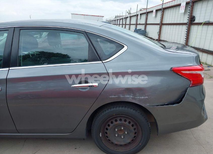 Photo 18 of 2017 Nissan Sentra S (VIN 3N1AB7AP9HY263515)