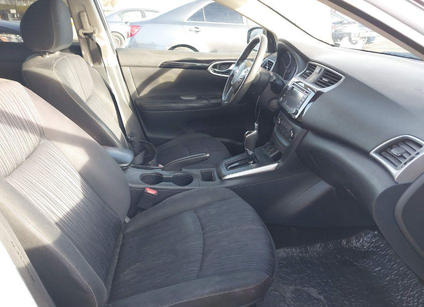 Photo 5 of 2017 Nissan Sentra SV (VIN 3N1AB7AP9HY265023)