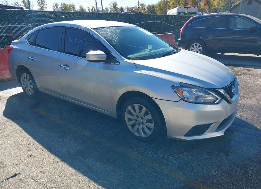 2017 Nissan Sentra SV (VIN 3N1AB7AP9HY268617) main photo