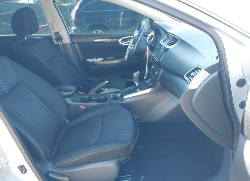 Photo 5 of 2017 Nissan Sentra SV (VIN 3N1AB7AP9HY268617)