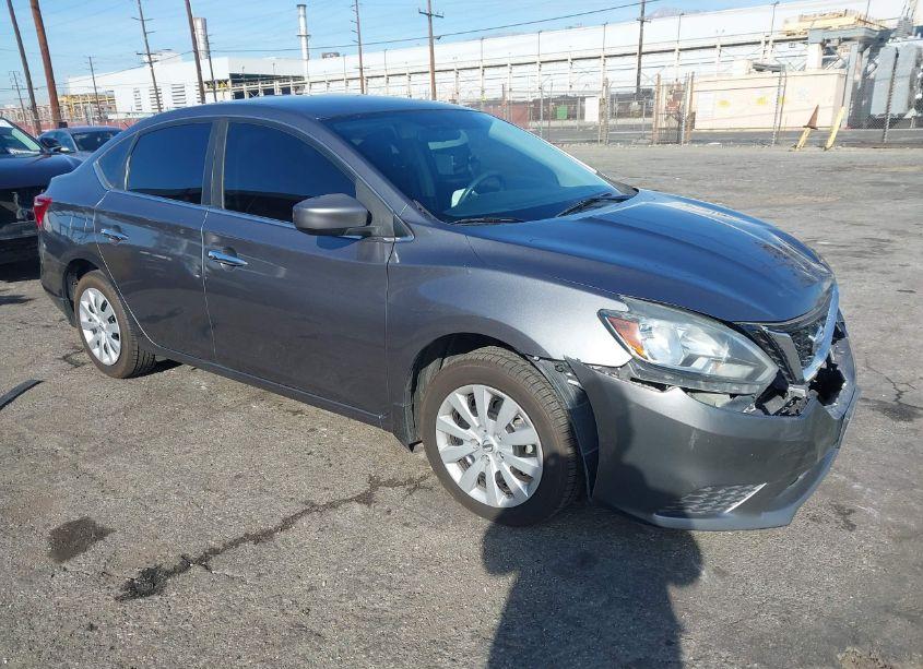2017 Nissan Sentra SV (VIN 3N1AB7AP9HY273655) main photo