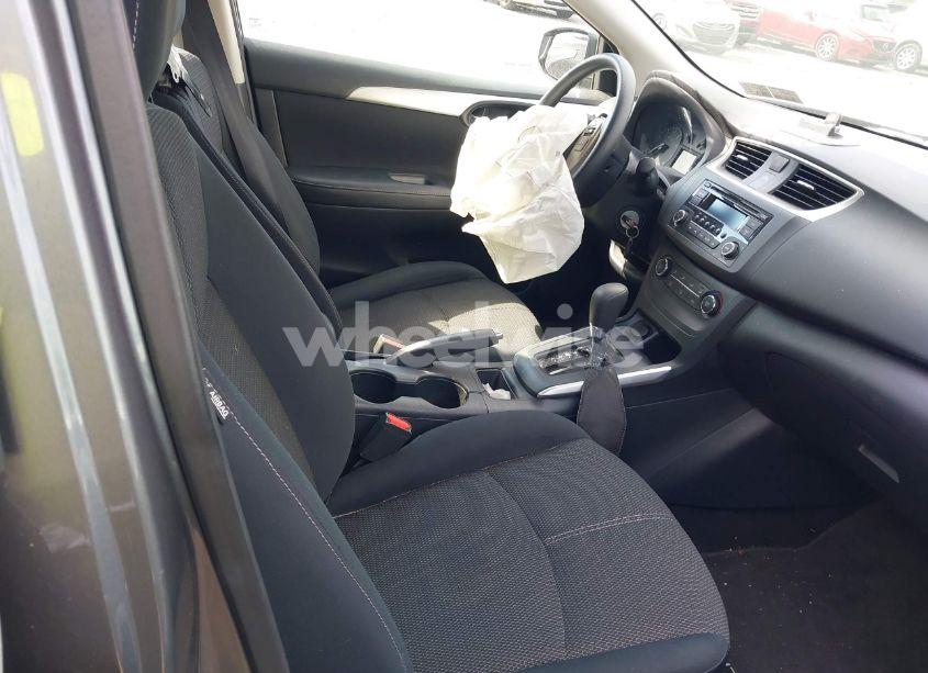 Photo 5 of 2017 Nissan Sentra S (VIN 3N1AB7AP9HY278483)