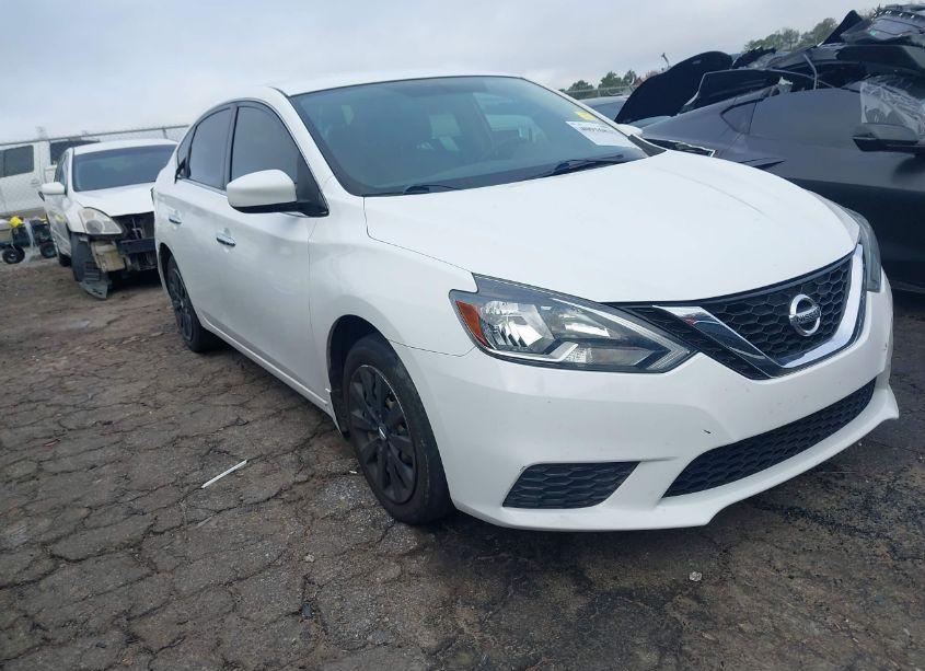 2017 Nissan Sentra S (VIN 3N1AB7AP9HY292075) main photo