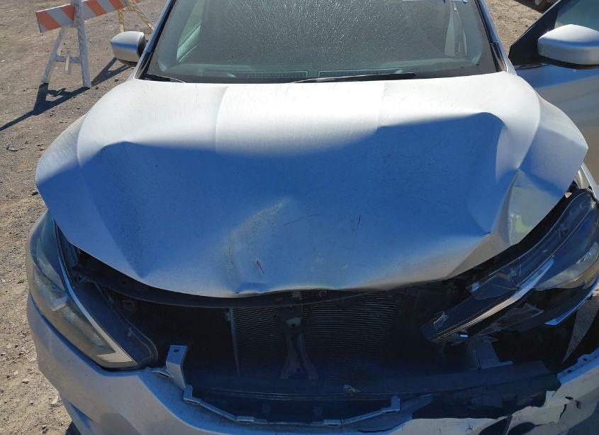 Photo 6 of 2017 Nissan Sentra S (VIN 3N1AB7AP9HY293386)