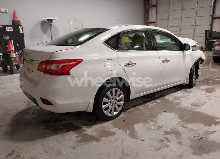 Photo 4 of 2017 Nissan Sentra S (VIN 3N1AB7AP9HY298071)