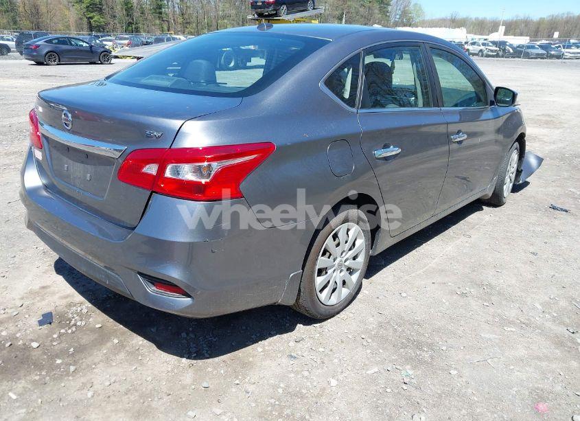 Photo 4 of 2017 Nissan Sentra SV (VIN 3N1AB7AP9HY303933)