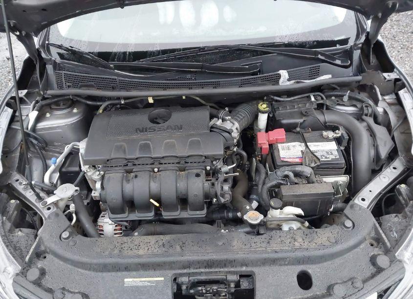 Photo 10 of 2017 Nissan Sentra SV (VIN 3N1AB7AP9HY305844)