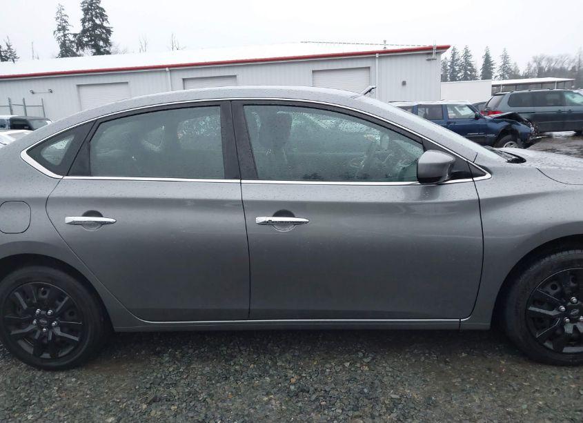 Photo 13 of 2017 Nissan Sentra SV (VIN 3N1AB7AP9HY305844)