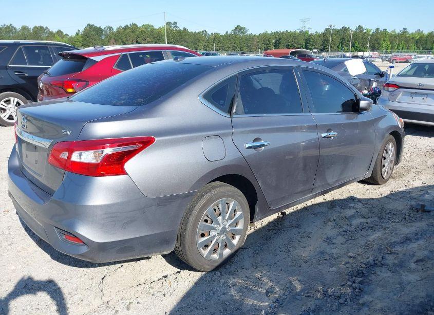 Photo 4 of 2017 Nissan Sentra SV (VIN 3N1AB7AP9HY310249)