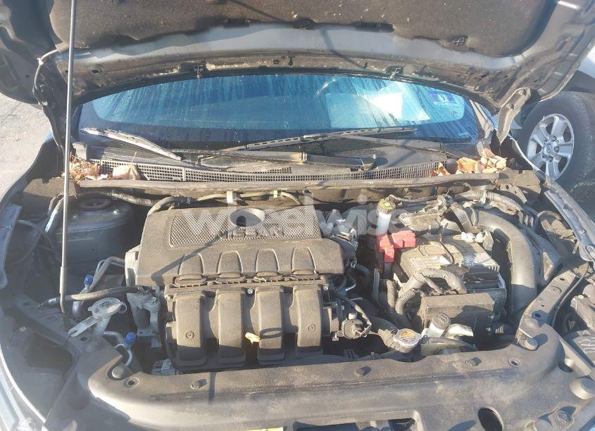 Photo 10 of 2017 Nissan Sentra SV (VIN 3N1AB7AP9HY312499)