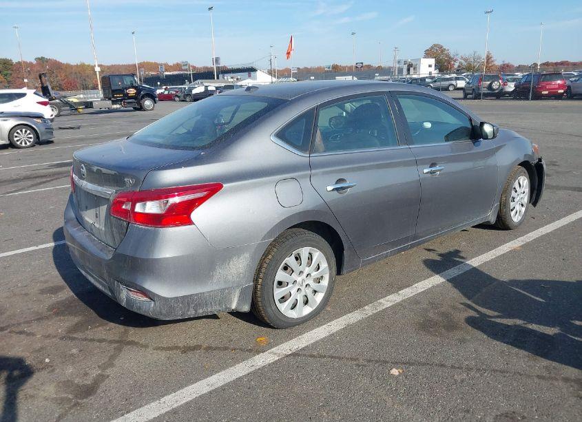 Photo 4 of 2017 Nissan Sentra SV (VIN 3N1AB7AP9HY321560)
