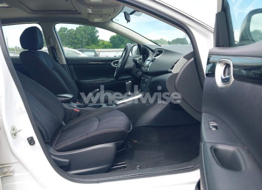 Photo 5 of 2017 Nissan Sentra SV (VIN 3N1AB7AP9HY322112)