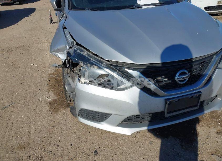 Photo 6 of 2017 Nissan Sentra S (VIN 3N1AB7AP9HY332994)