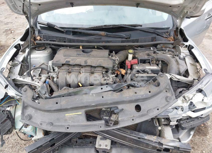 Photo 10 of 2017 Nissan Sentra SV (VIN 3N1AB7AP9HY334552)