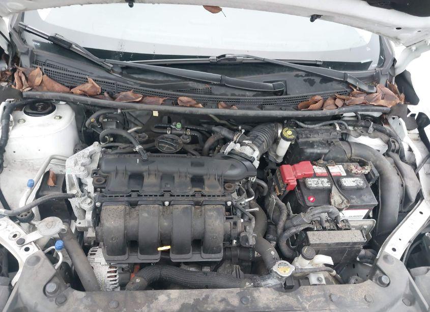 Photo 10 of 2017 Nissan Sentra SV (VIN 3N1AB7AP9HY343672)