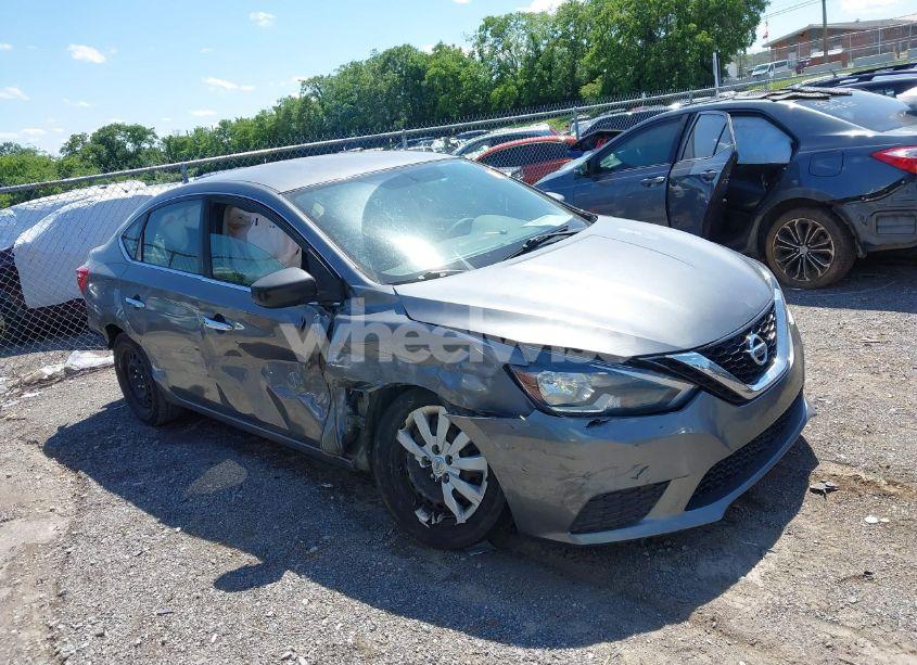 Photo 13 of 2017 Nissan Sentra SV (VIN 3N1AB7AP9HY360214)