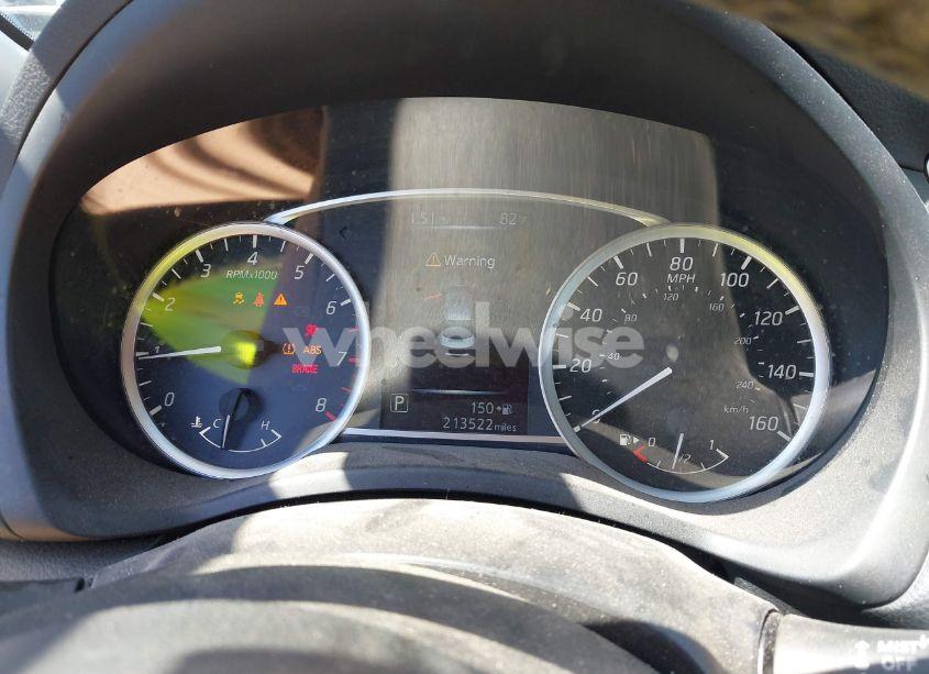 Photo 7 of 2017 Nissan Sentra SV (VIN 3N1AB7AP9HY360214)