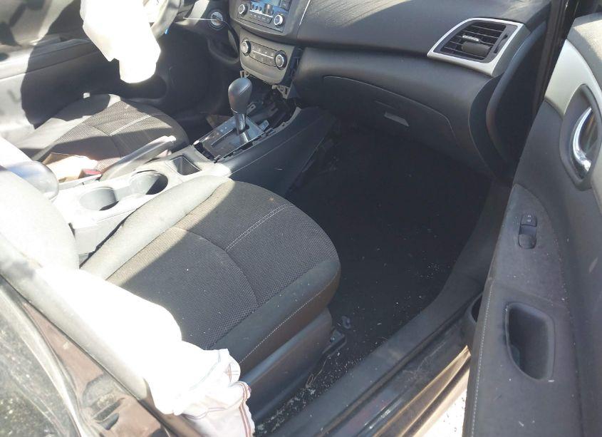 Photo 5 of 2017 Nissan Sentra S (VIN 3N1AB7AP9HY360813)