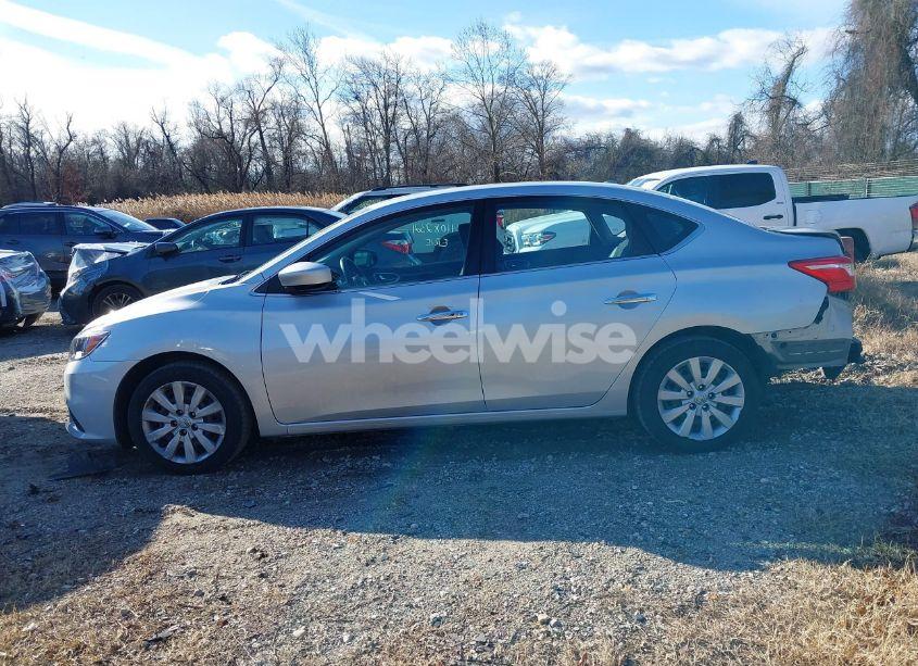 Photo 14 of 2017 Nissan Sentra SV (VIN 3N1AB7AP9HY362125)