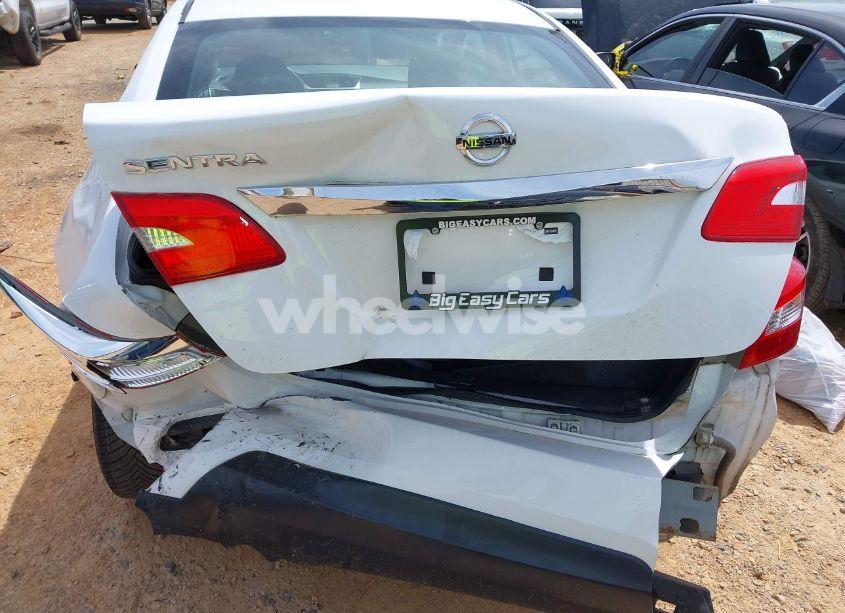 Photo 6 of 2017 Nissan Sentra S (VIN 3N1AB7AP9HY376705)