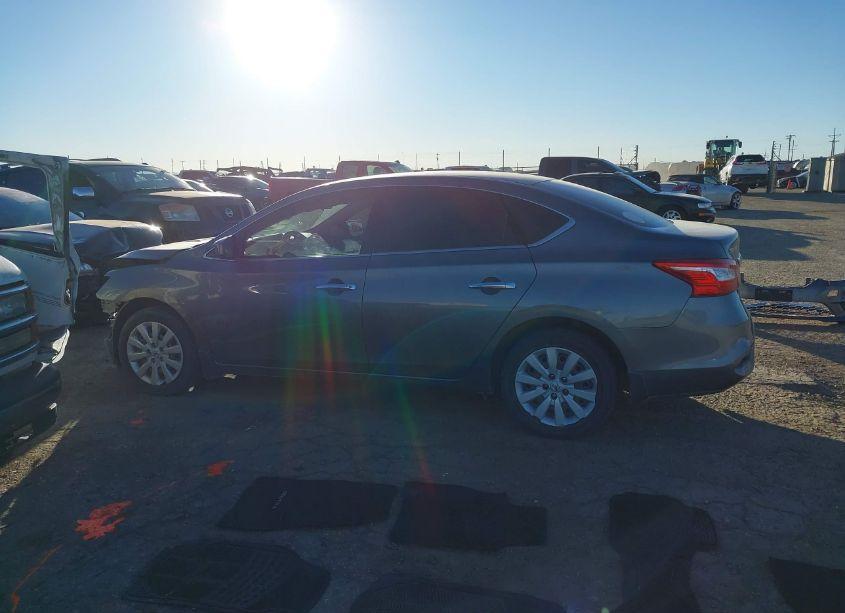 Photo 15 of 2017 Nissan Sentra S (VIN 3N1AB7AP9HY379328)