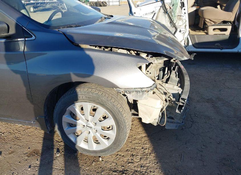 Photo 6 of 2017 Nissan Sentra S (VIN 3N1AB7AP9HY379328)