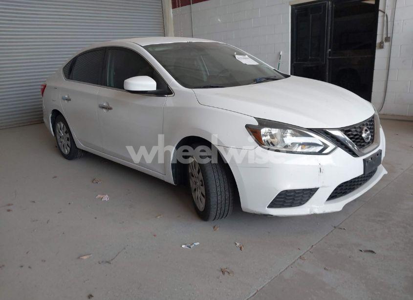 2017 Nissan Sentra S (VIN 3N1AB7AP9HY380673) main photo