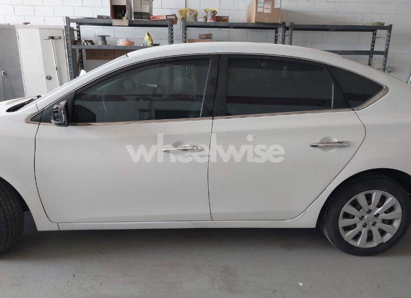 Photo 13 of 2017 Nissan Sentra S (VIN 3N1AB7AP9HY380673)