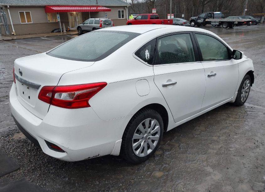 Photo 4 of 2017 Nissan Sentra S (VIN 3N1AB7AP9HY385601)