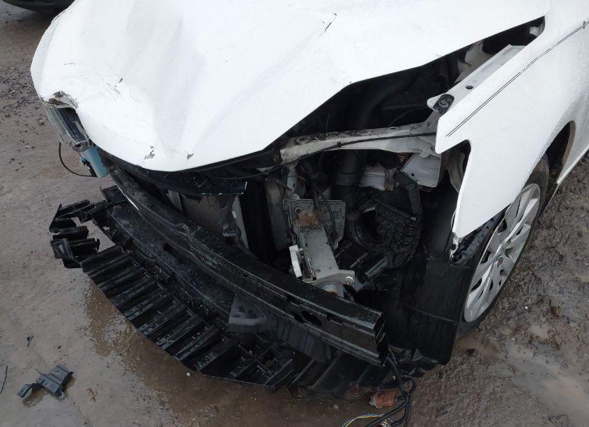 Photo 6 of 2017 Nissan Sentra S (VIN 3N1AB7AP9HY385601)