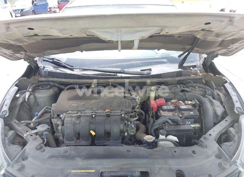 Photo 10 of 2017 Nissan Sentra S (VIN 3N1AB7AP9HY386005)