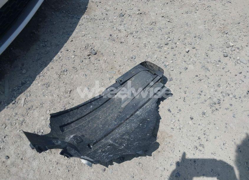 Photo 12 of 2017 Nissan Sentra S (VIN 3N1AB7AP9HY387249)