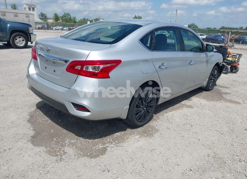 Photo 4 of 2017 Nissan Sentra S (VIN 3N1AB7AP9HY387249)