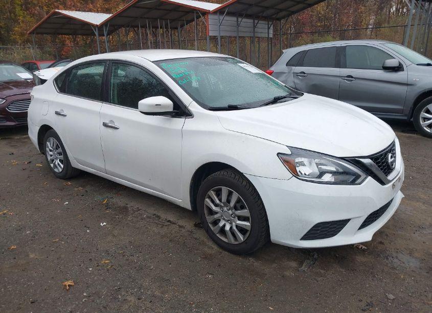 2017 Nissan Sentra SV (VIN 3N1AB7AP9HY394802) main photo