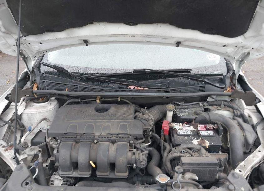 Photo 10 of 2017 Nissan Sentra SV (VIN 3N1AB7AP9HY394802)