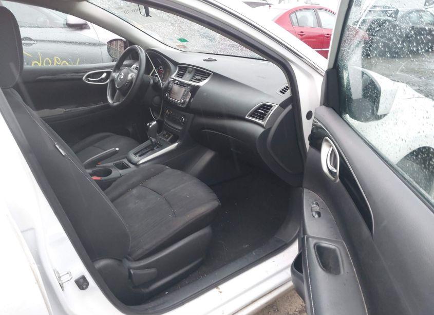 Photo 5 of 2017 Nissan Sentra SV (VIN 3N1AB7AP9HY394802)