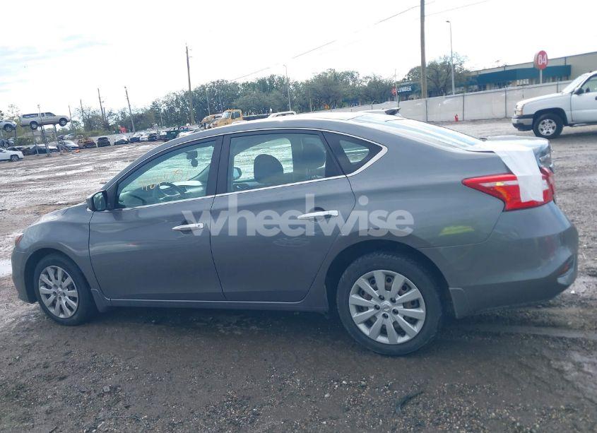 Photo 14 of 2017 Nissan Sentra S (VIN 3N1AB7AP9HY395397)