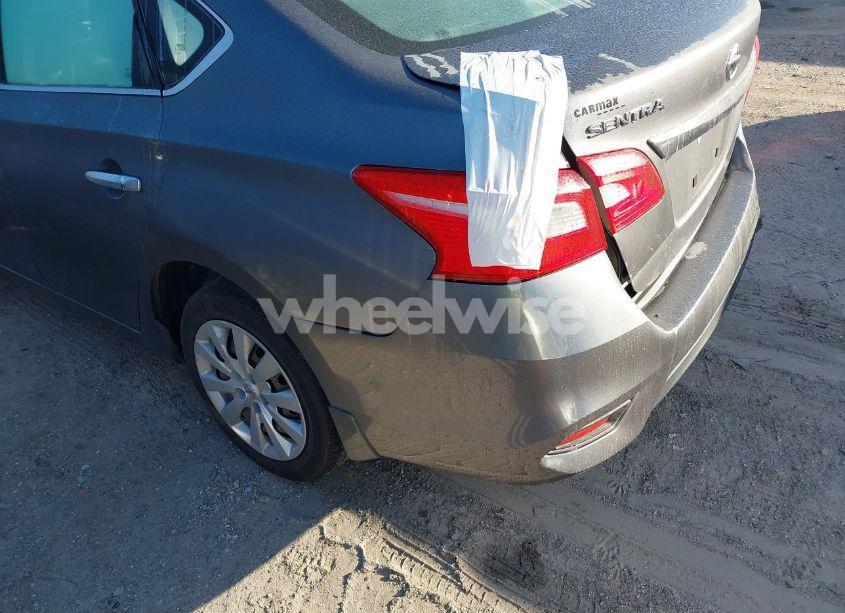 Photo 17 of 2017 Nissan Sentra S (VIN 3N1AB7AP9HY395397)