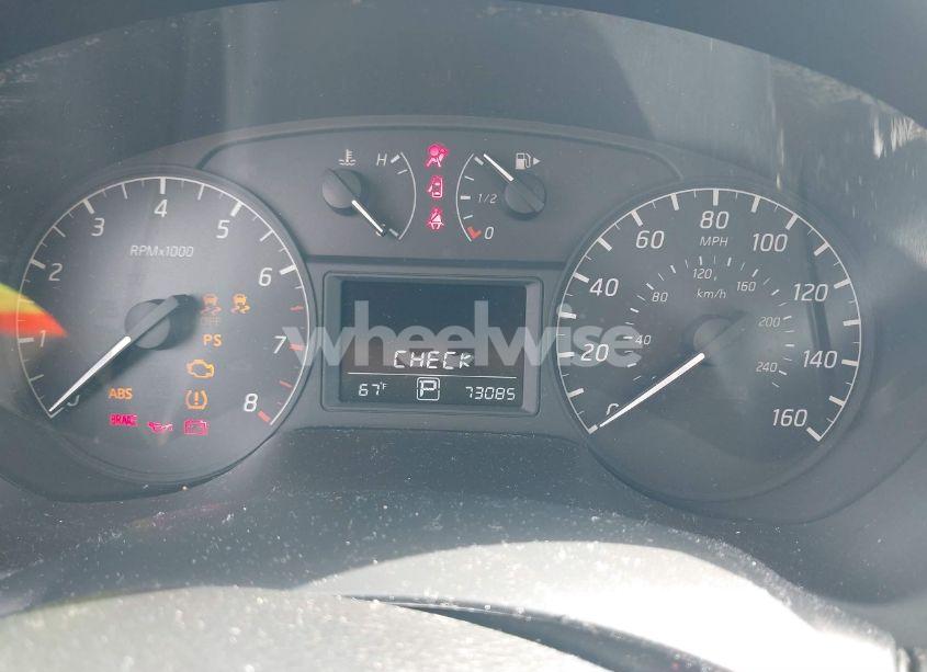 Photo 7 of 2017 Nissan Sentra S (VIN 3N1AB7AP9HY395397)