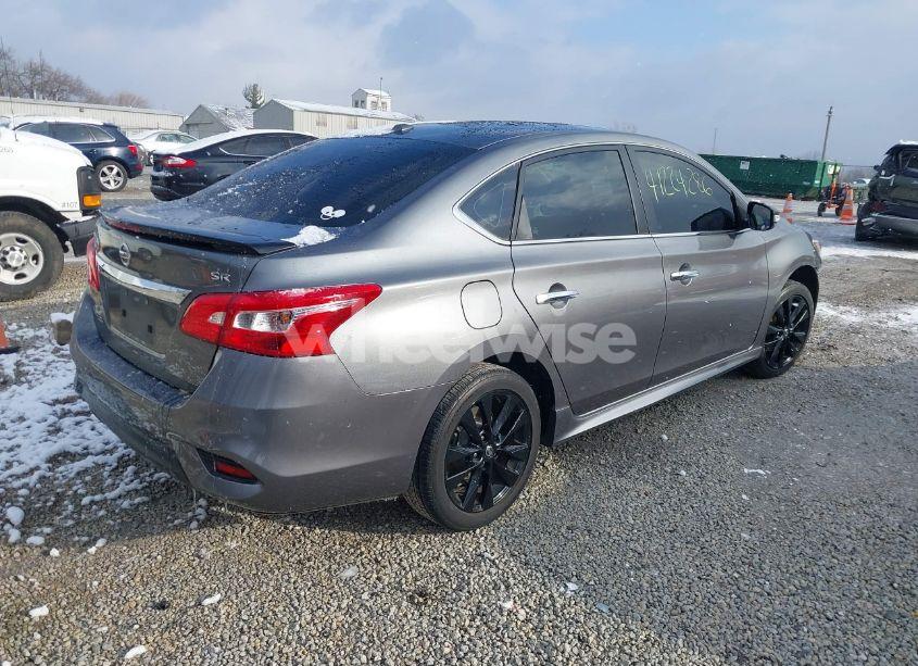 Photo 4 of 2017 Nissan Sentra SR (VIN 3N1AB7AP9HY405295)