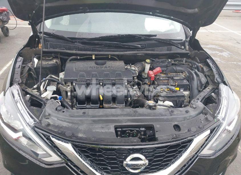 Photo 10 of 2017 Nissan Sentra SV (VIN 3N1AB7AP9HY405734)