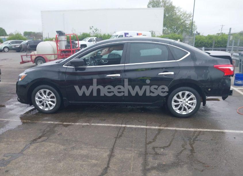 Photo 14 of 2017 Nissan Sentra SV (VIN 3N1AB7AP9HY405734)