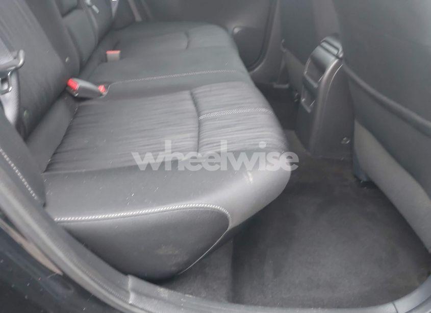 Photo 8 of 2017 Nissan Sentra SV (VIN 3N1AB7AP9HY405734)