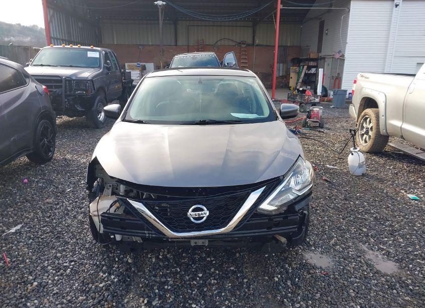 Photo 13 of 2017 Nissan Sentra S (VIN 3N1AB7AP9HY409864)