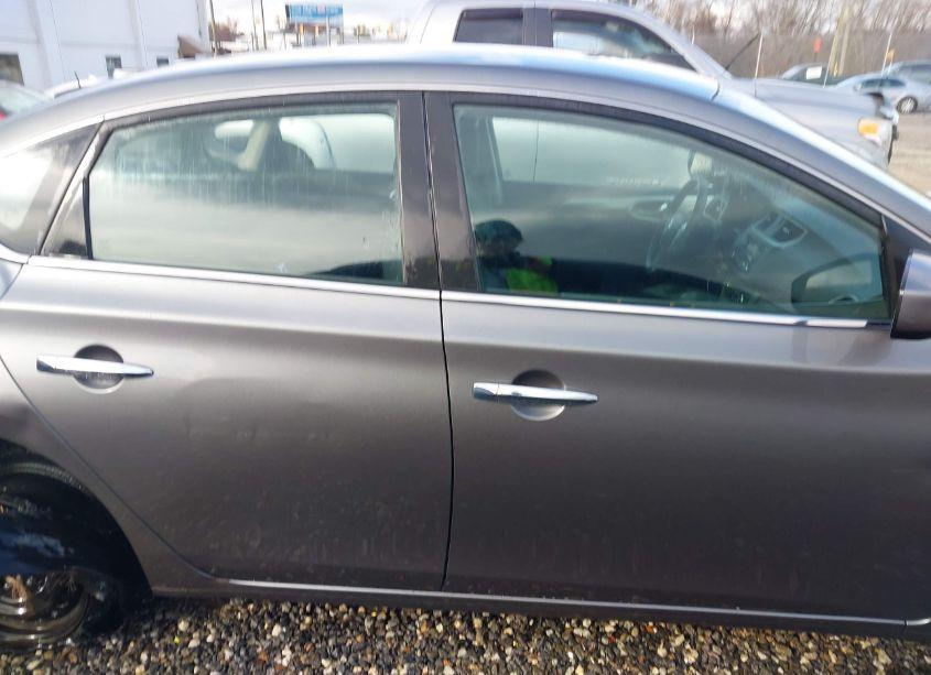 Photo 14 of 2017 Nissan Sentra S (VIN 3N1AB7AP9HY409864)