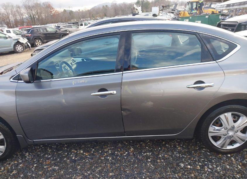 Photo 15 of 2017 Nissan Sentra S (VIN 3N1AB7AP9HY409864)