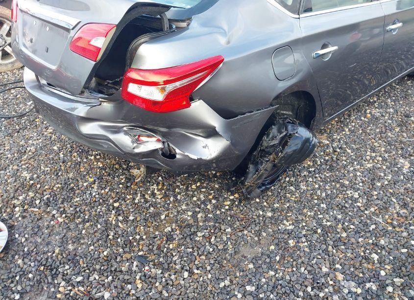 Photo 18 of 2017 Nissan Sentra S (VIN 3N1AB7AP9HY409864)